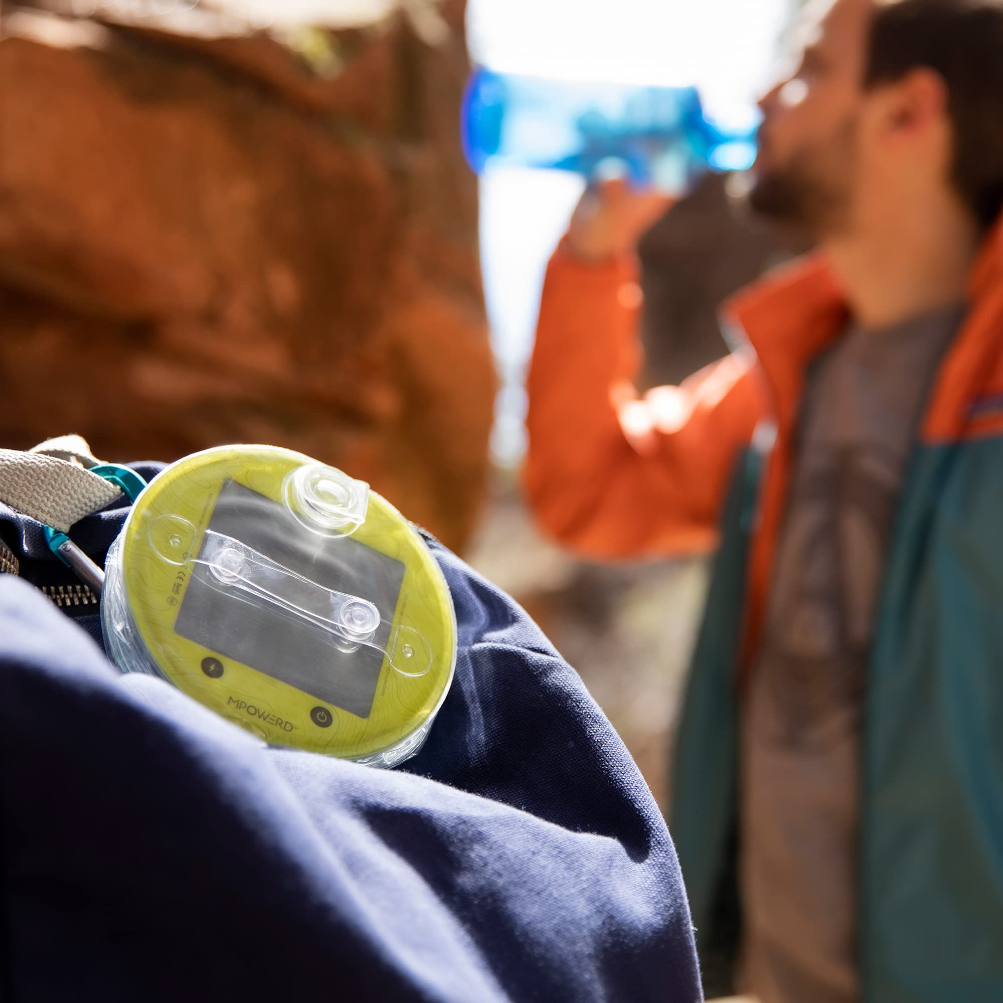 Luci Pro Outdoor 2.0: 150 Lumens, Usb-C Charging, Clear Finish + White Leds