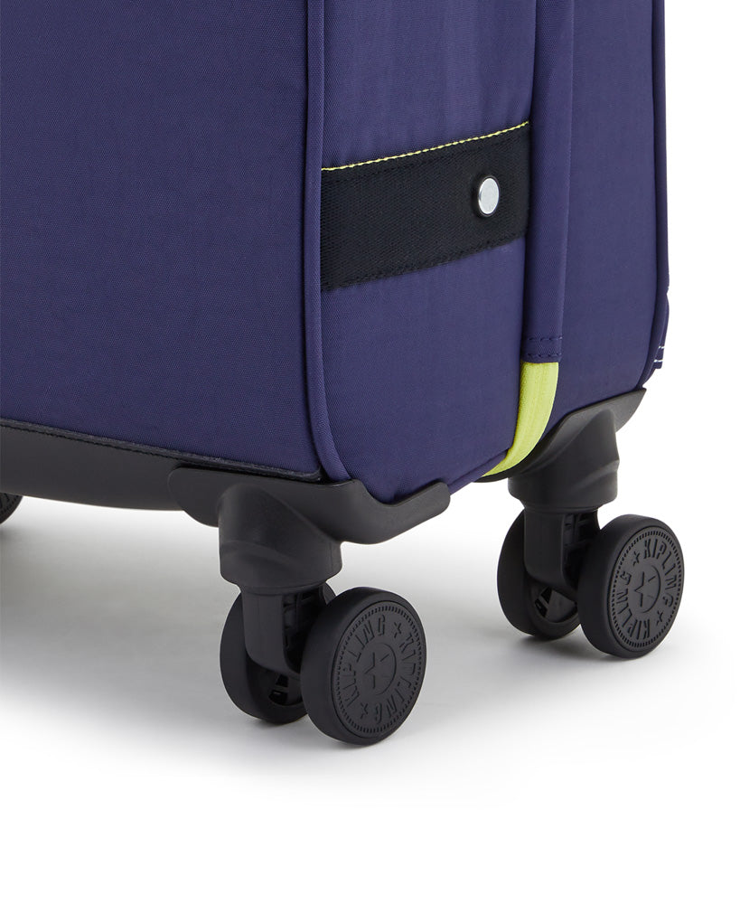 Ultimate Navy With Contrast