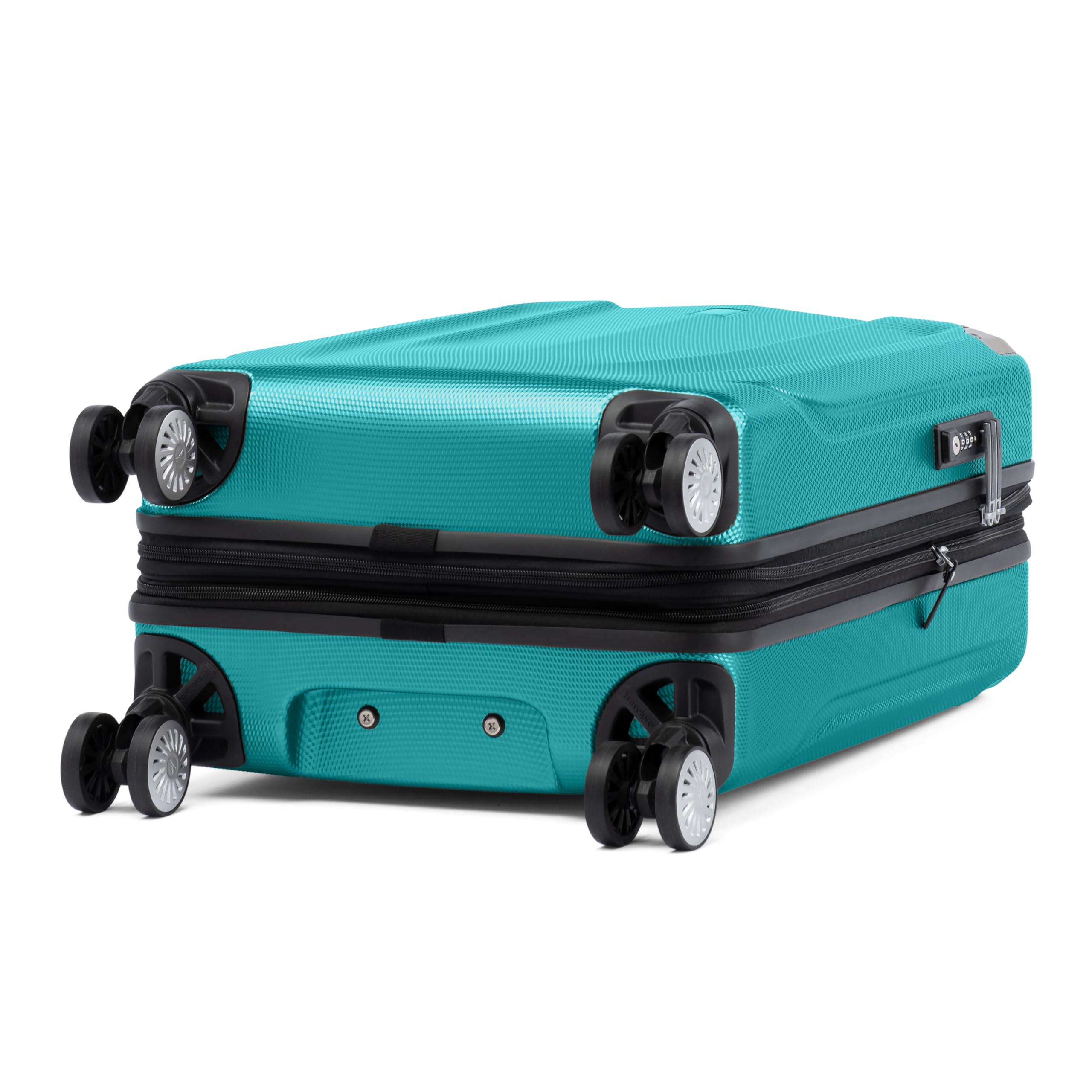 Kayak / Carry On 21 Inch