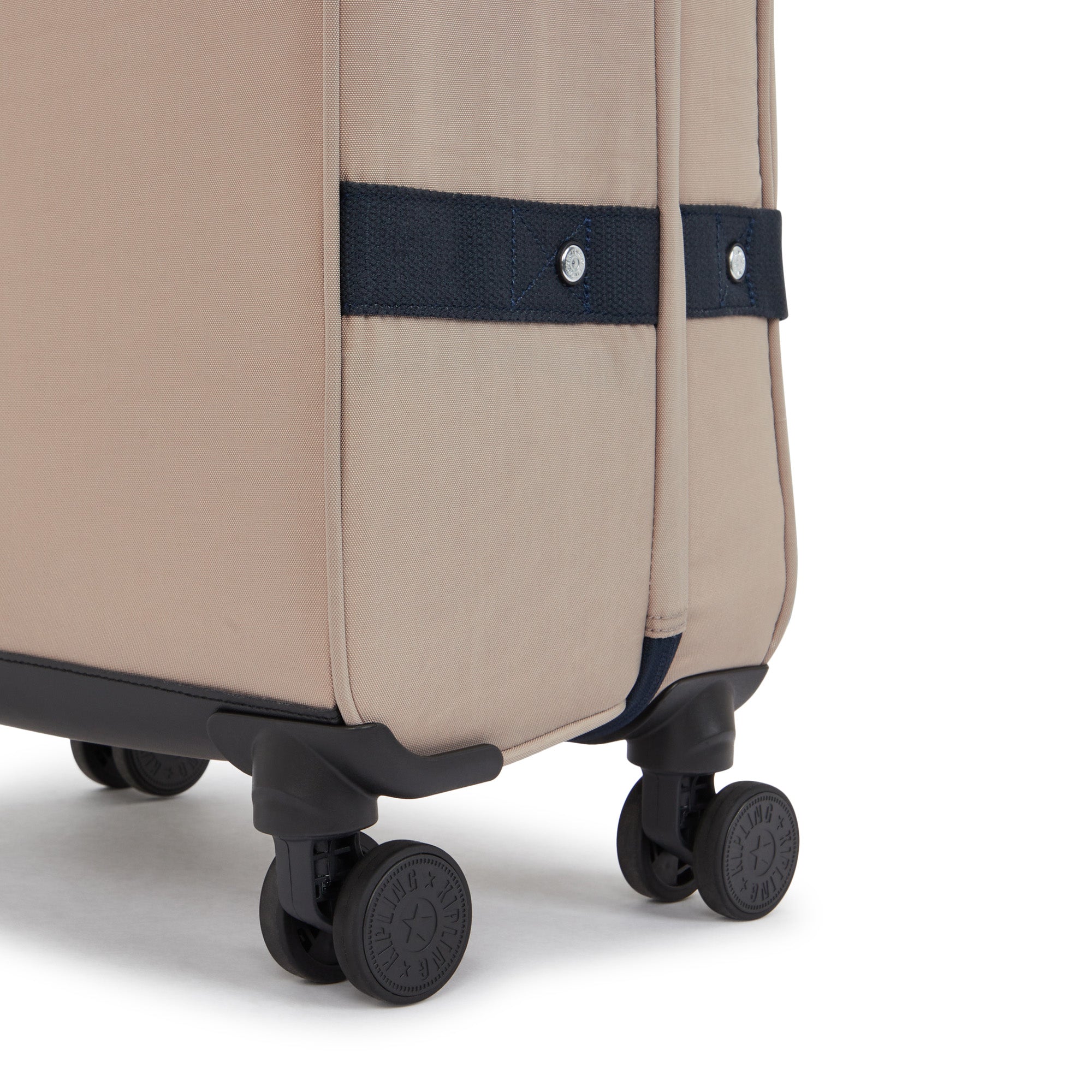 Soft Taupe C / Medium