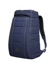 D_b_  Hugger 1st Generation Backpack 25L