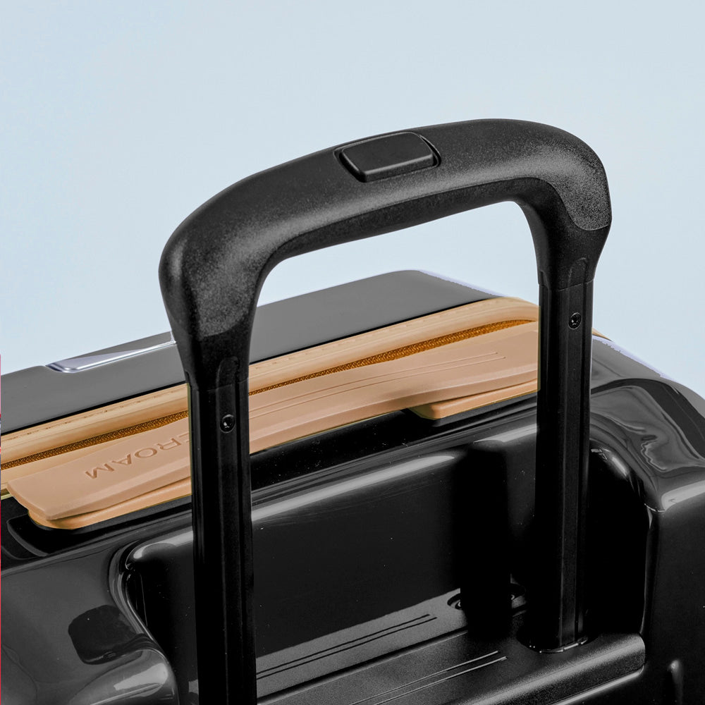 Black Gloss W / Tan Trim