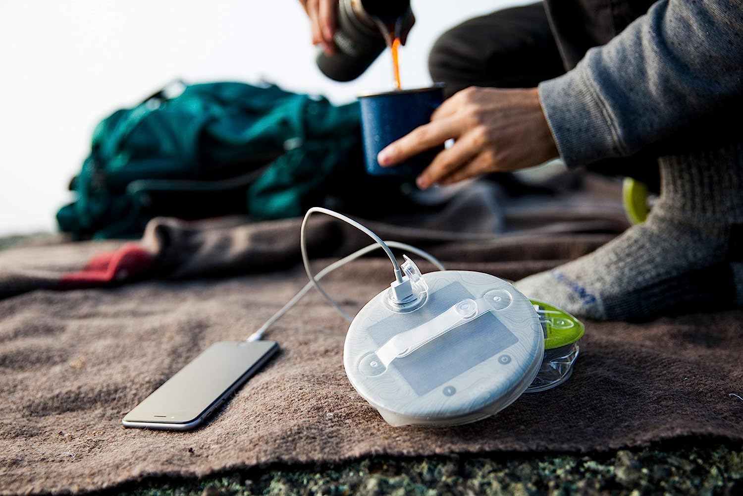 Luci Pro Lux: 135 Lumens, Usb-C Charging, Matte Finish + Warm White Leds