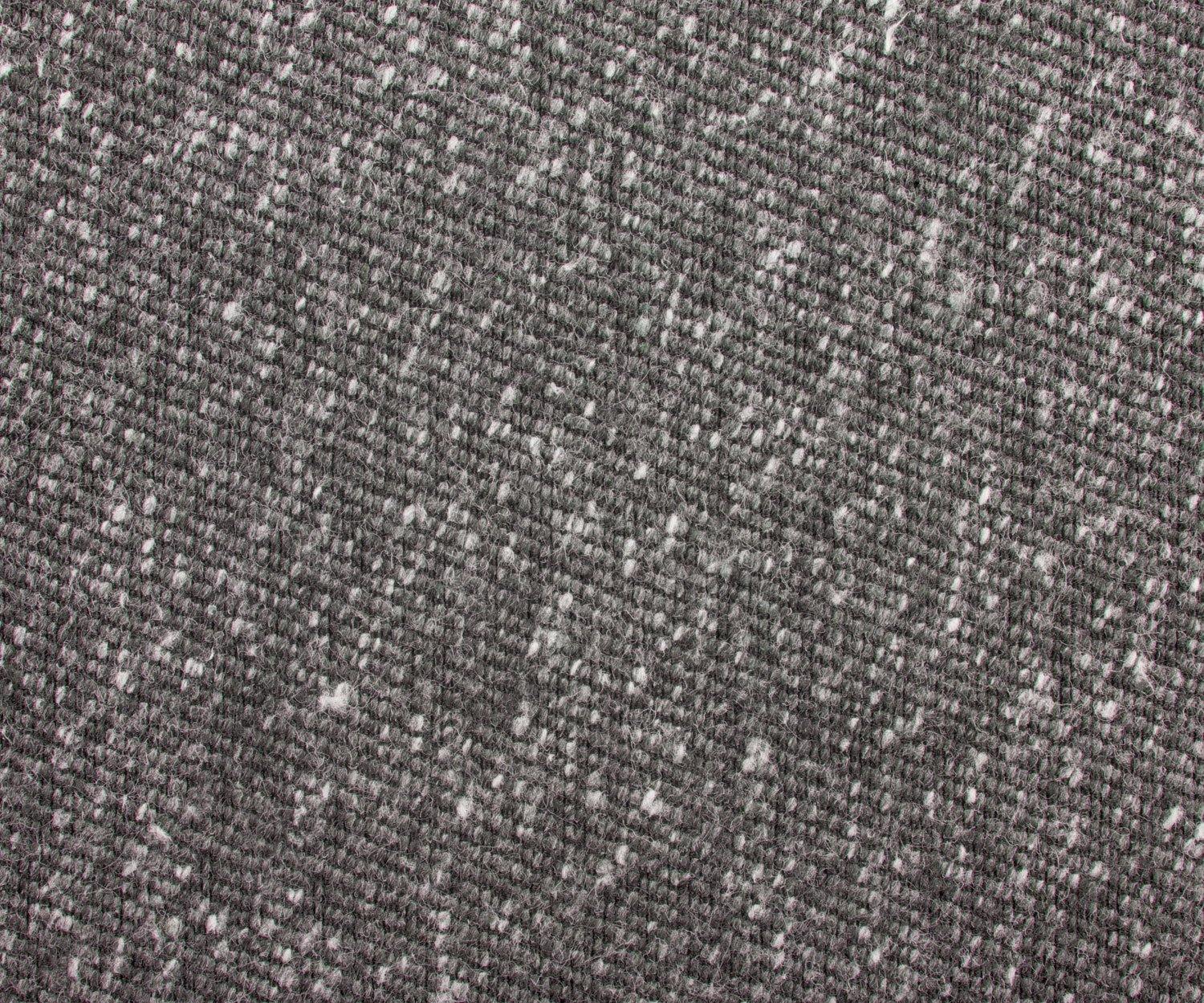 Dark Smoke Grey