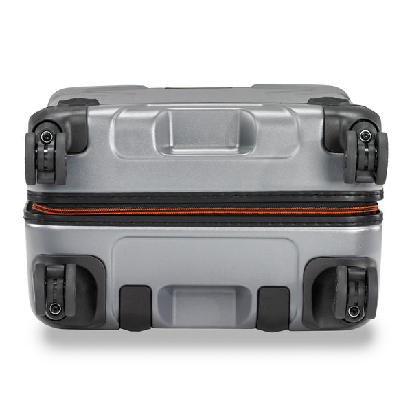 Briggs & Riley Torq 2.0 International CarryOn 21" 4Wheel