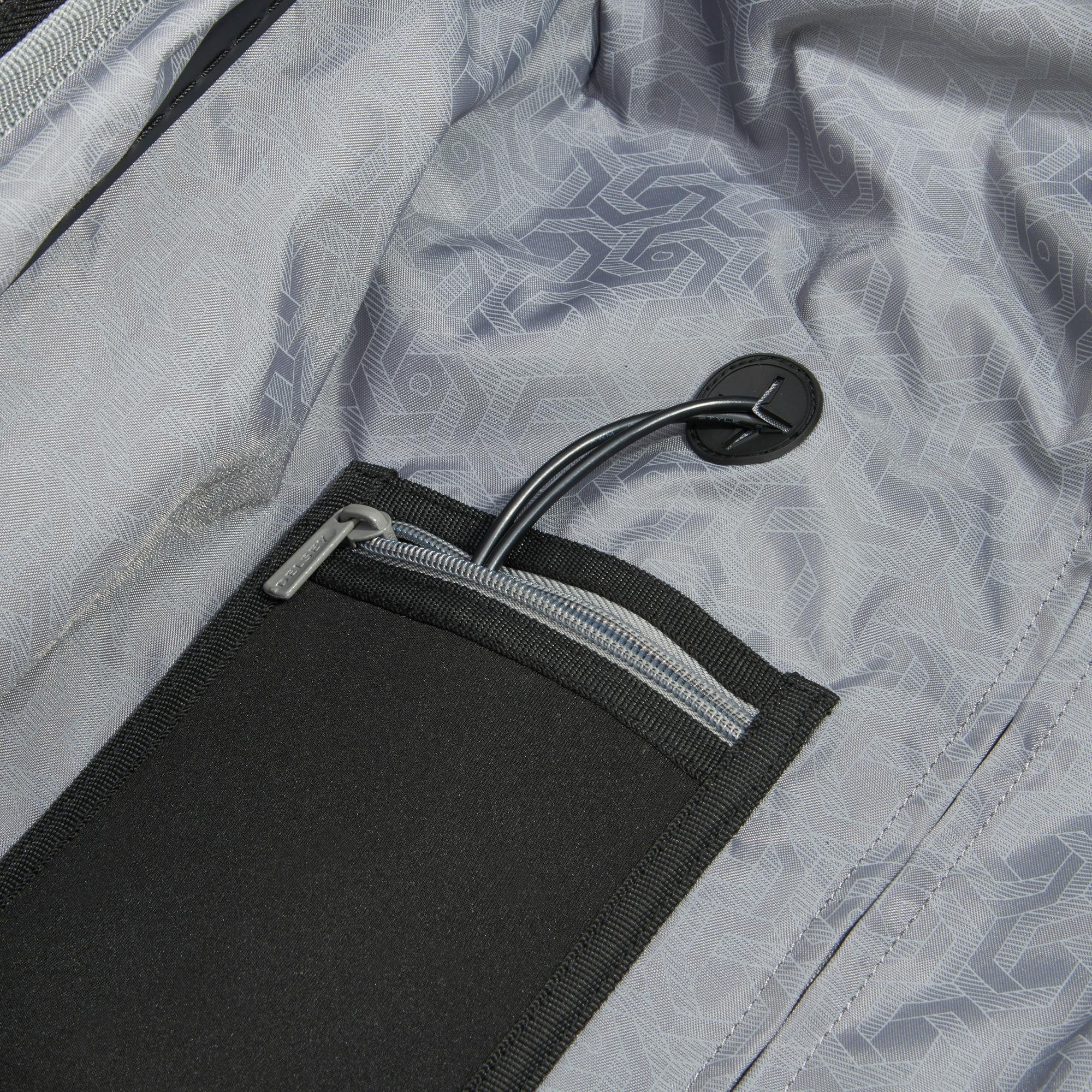 Delsey chromium lite 21 deals