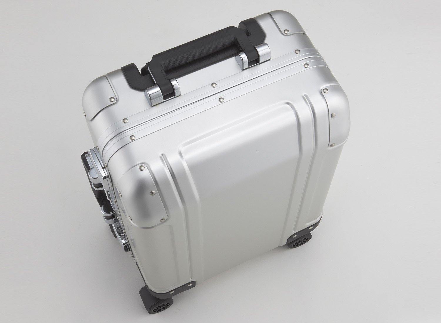Zero Halliburton Geo Aluminum Luggage - Thumbnail 3