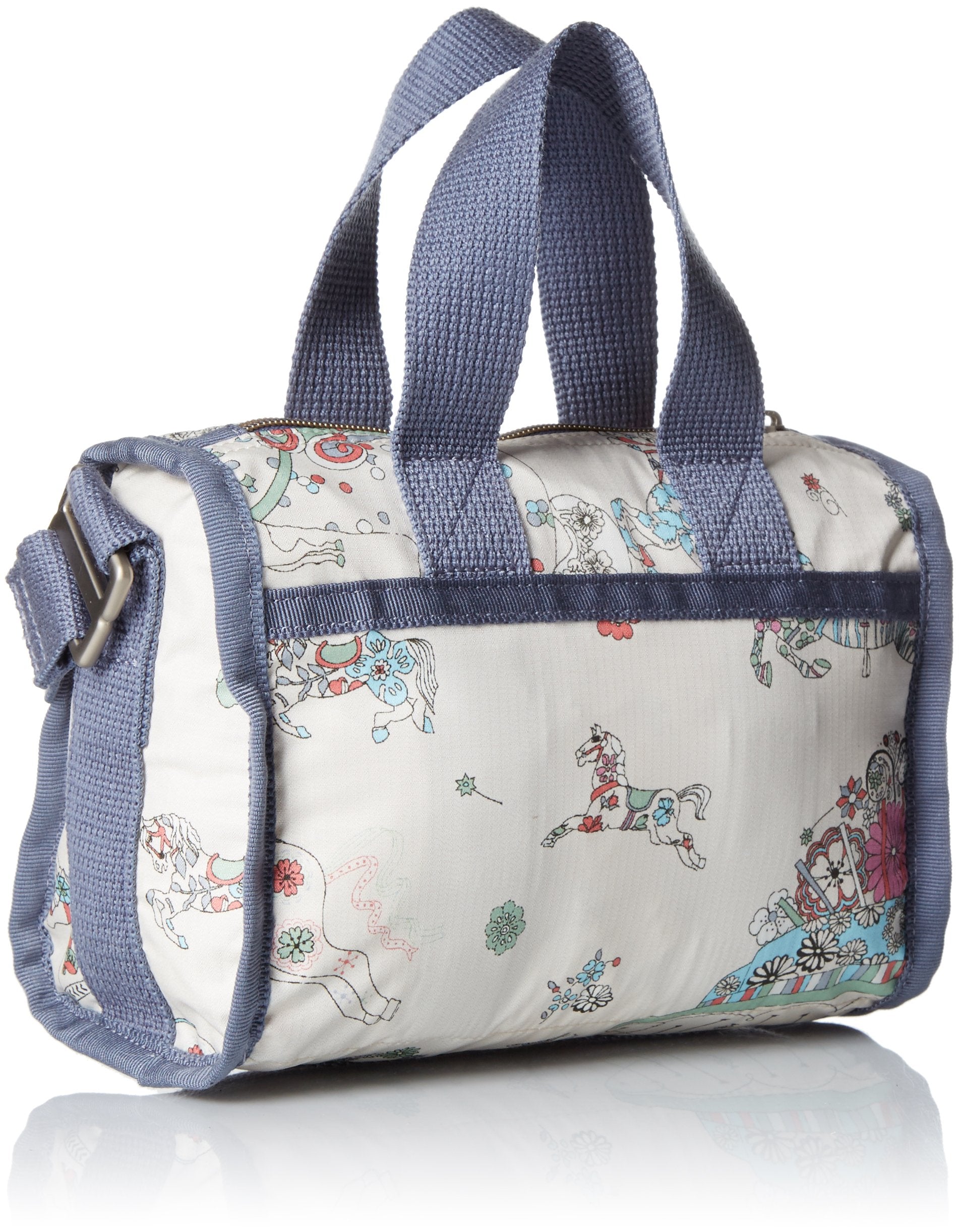 Lesportsac overnight bag 2025