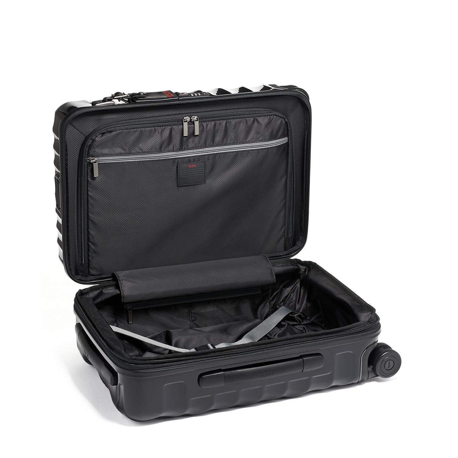 Tumi 19 Degree International Expandable 4-Wheel Carry-On – Luggage Online