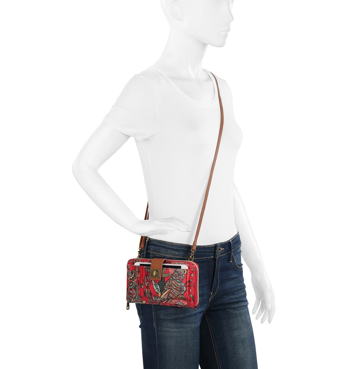 Sakroots large deals smartphone crossbody