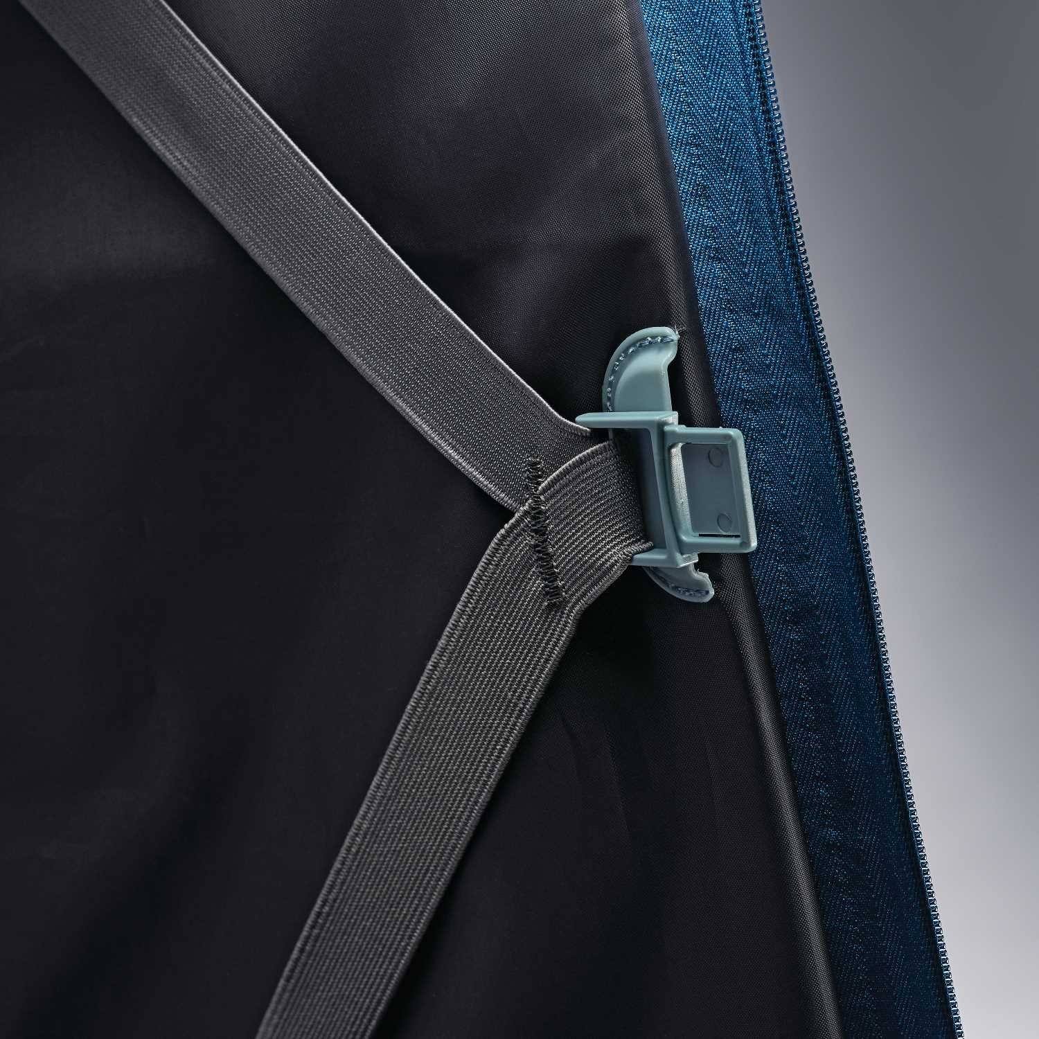 Pacific Blue/Navy