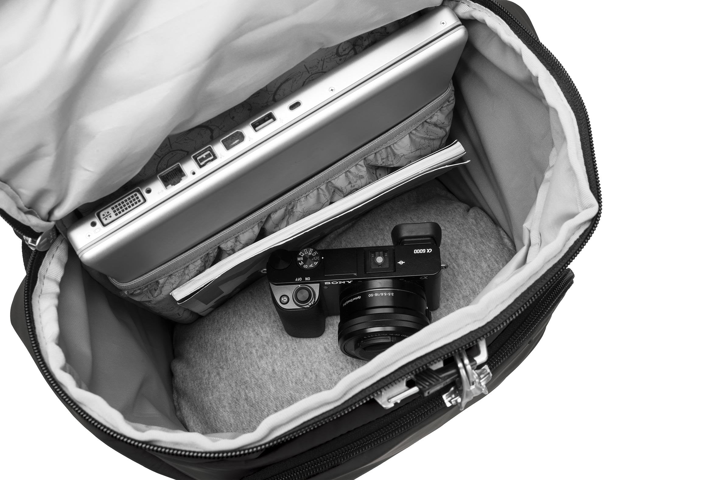 Pacsafe Vibe 30 Anti theft 30L backpack – Luggage Online