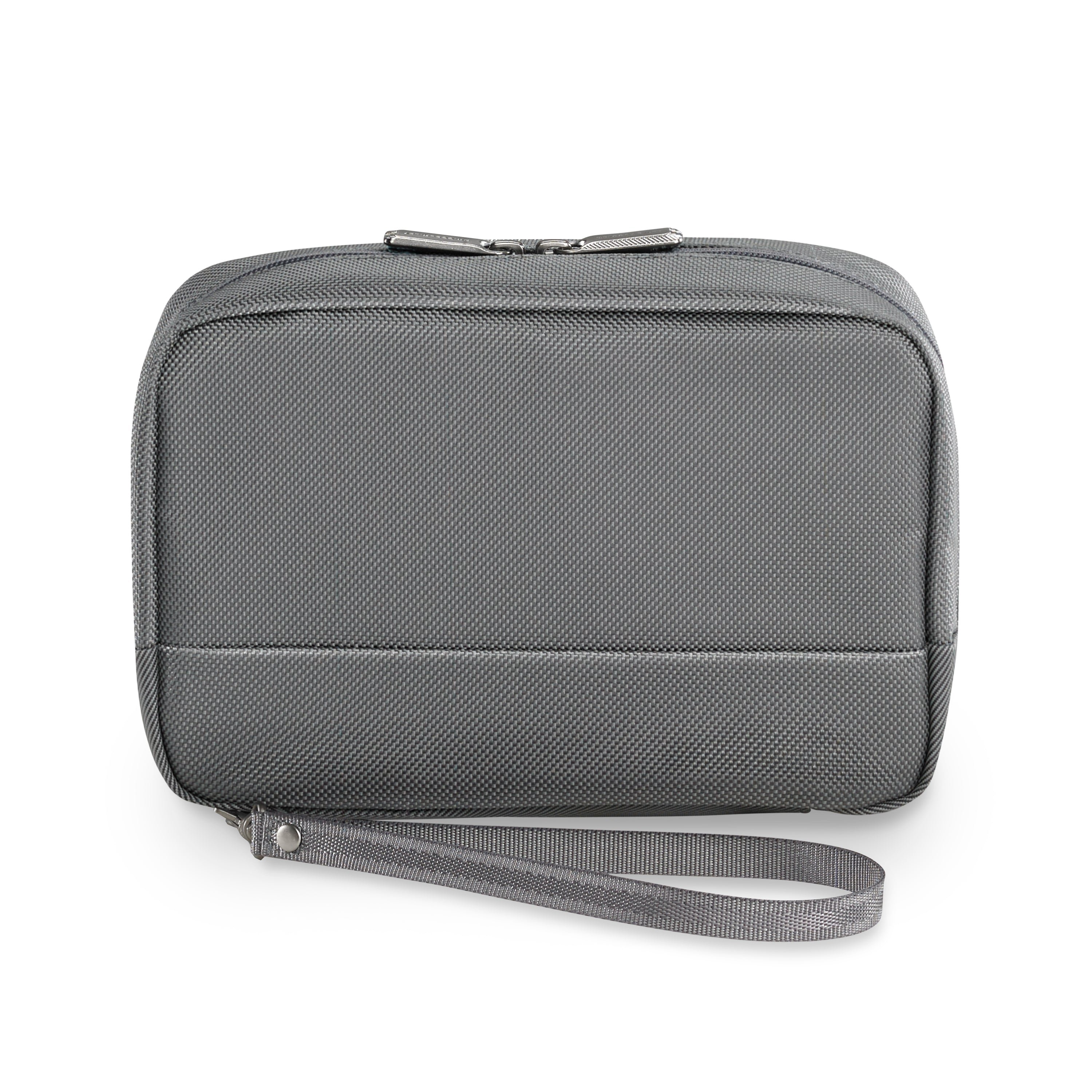 Briggs and riley tech kit outlet