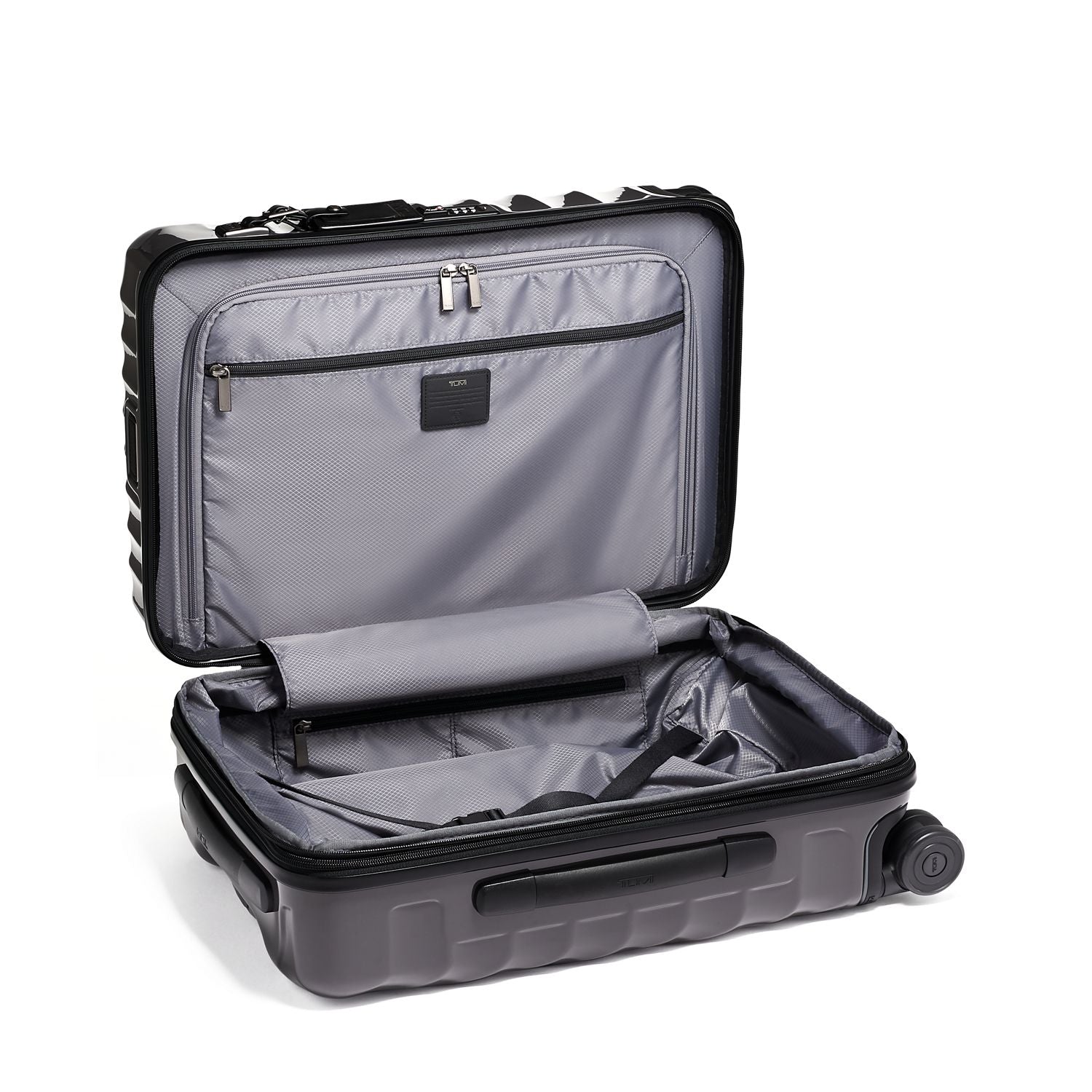 Tumi 19 Degree International Expandable 4-Wheel Carry-On – Luggage Online