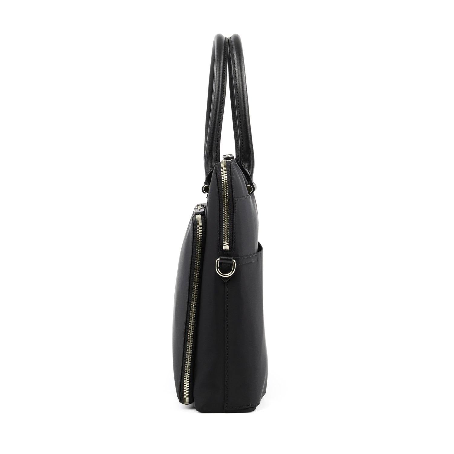 Intrigue Black