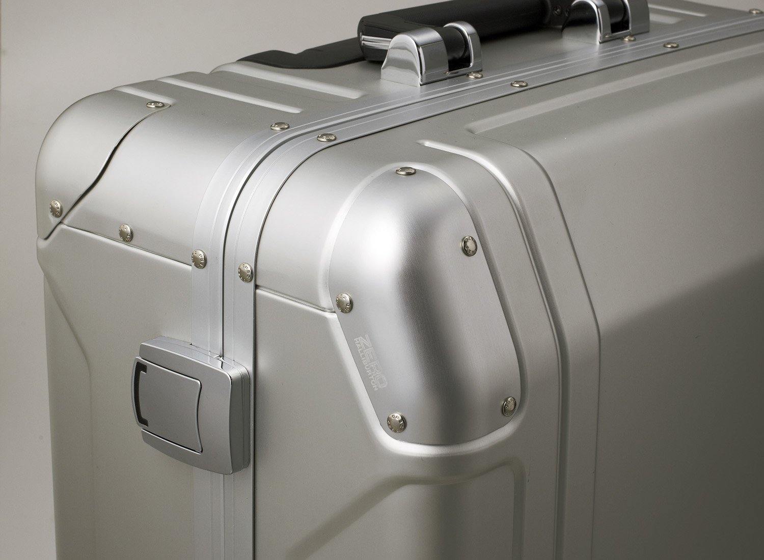 Zero Halliburton Geo Aluminum Luggage